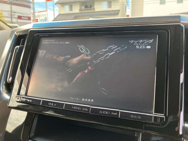Toyota Alphard 6