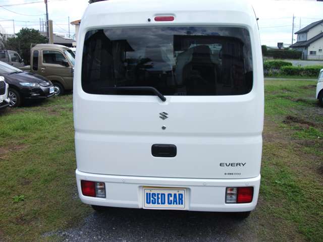 Suzuki Every 7