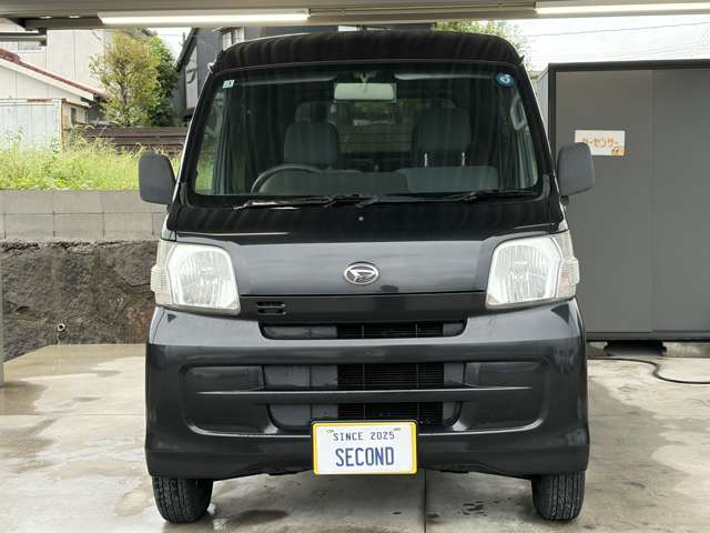 Daihatsu Hijet Deck Van 9