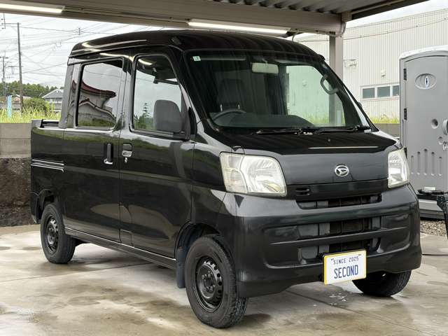 Daihatsu Hijet Deck Van 10