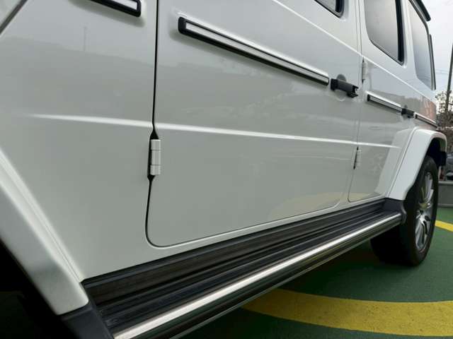Mercedes-Benz G-Class 12