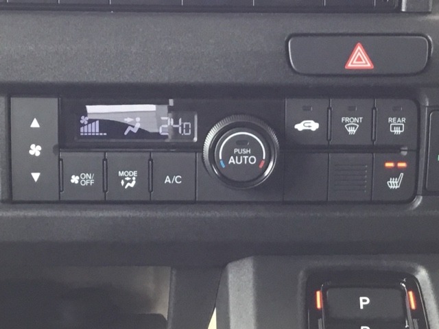 Honda N-VAN e: 10