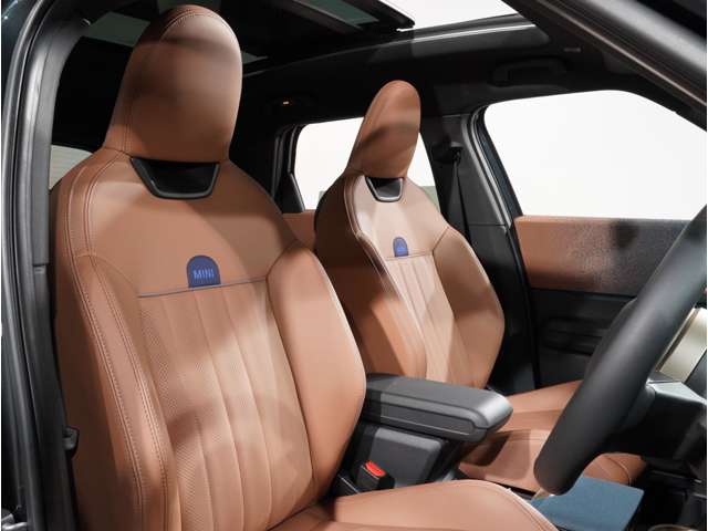 MINI Countryman 5