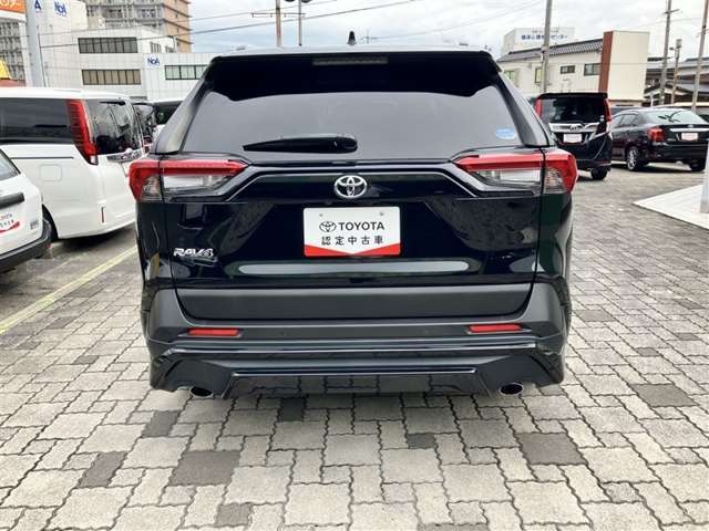 Toyota RAV4 8