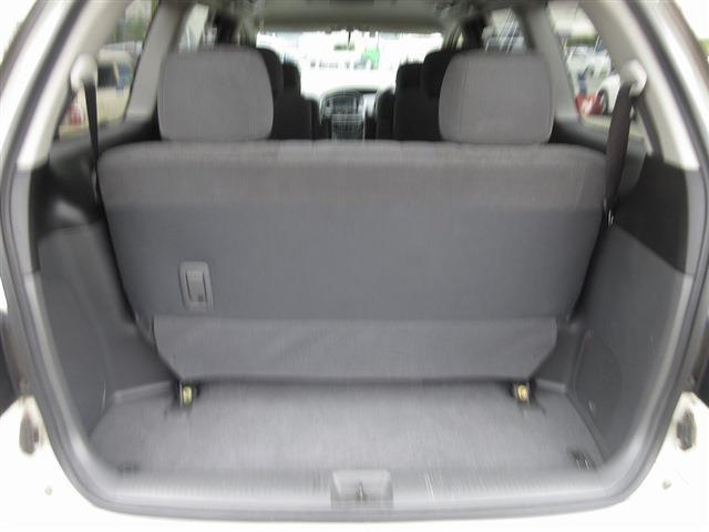 Toyota Estima 9