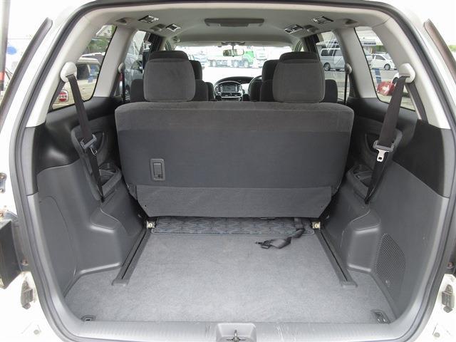 Toyota Estima 10