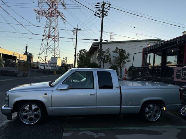 Chevrolet C1500 6