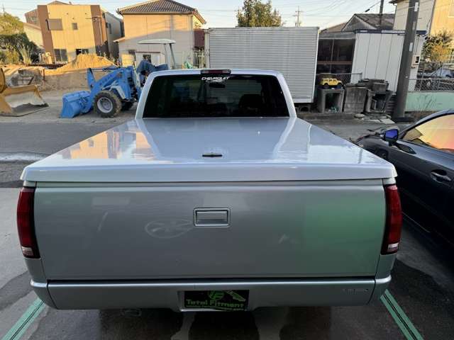 Chevrolet C1500 8