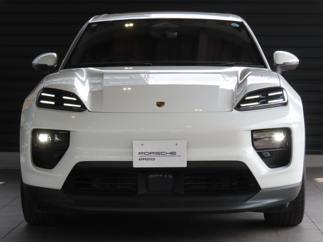 Porsche Macan 2