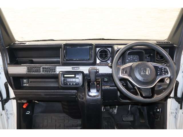 Honda N-VAN 4
