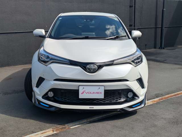 Toyota C-HR 2
