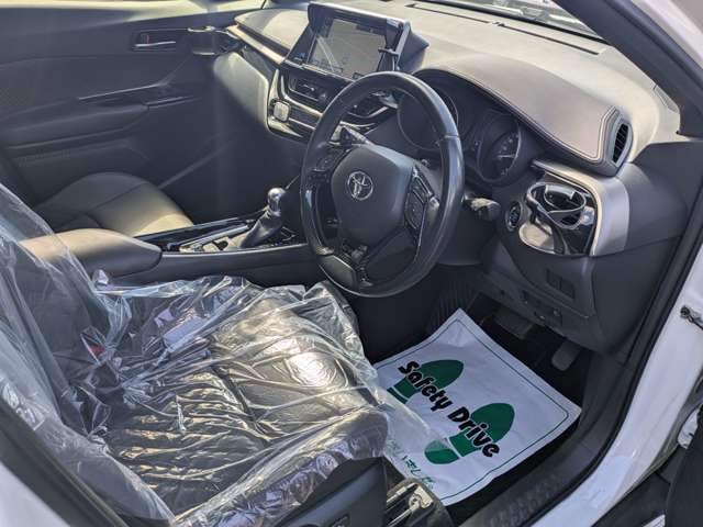 Toyota C-HR 10