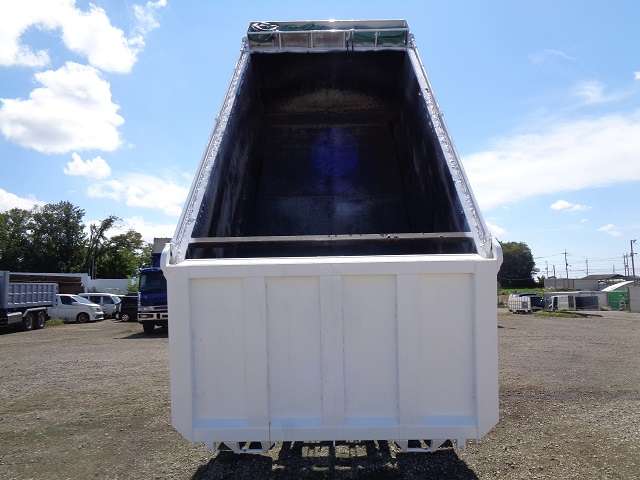Mitsubishi Fuso Super Great 7