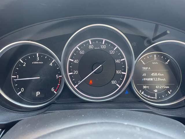 Mazda CX-8 12