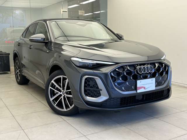 Audi Q5 Sportback 6