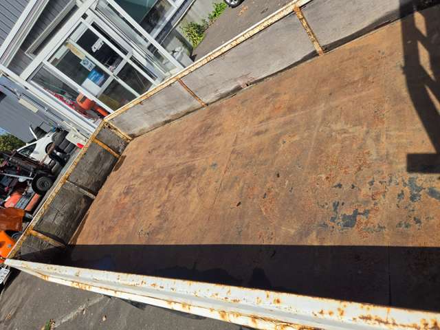Mitsubishi Fuso Canter Guts 8