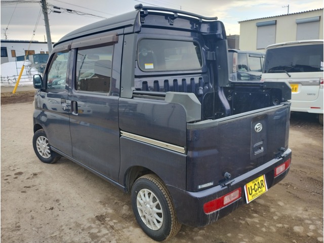 Daihatsu Hijet Deck Van 9