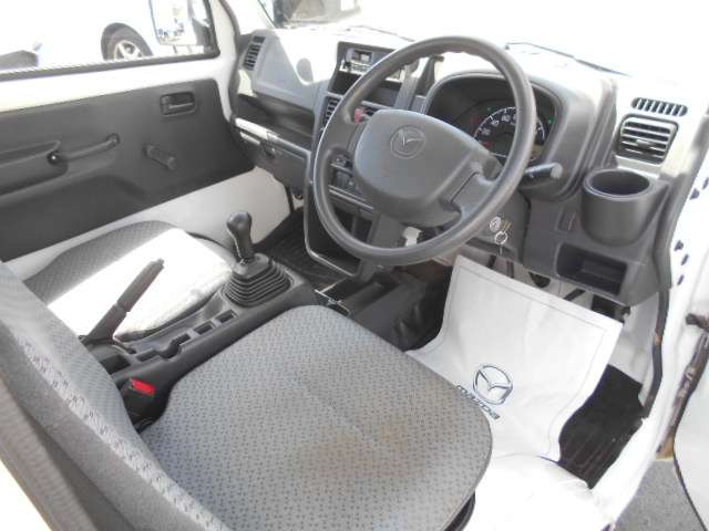 Mazda Scrum Truck 3