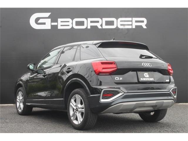 Audi Q2 12