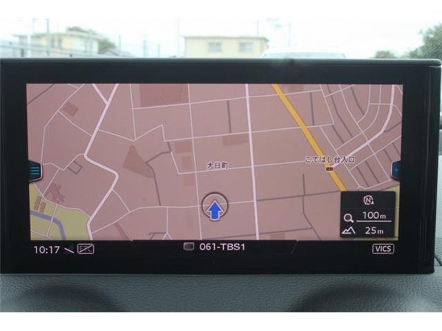 Audi Q2 4
