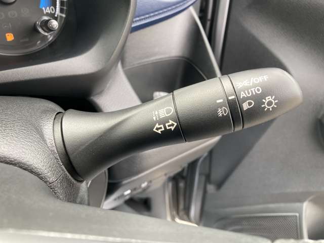 Mitsubishi eK X 12