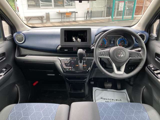 Mitsubishi eK X 3