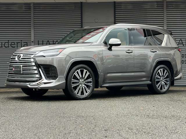 Lexus LX 3
