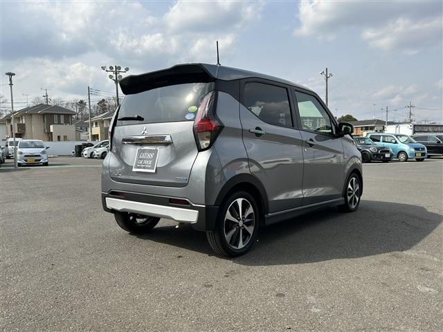 Mitsubishi eK X 6