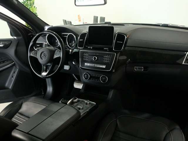 Mercedes-Benz GLS 3