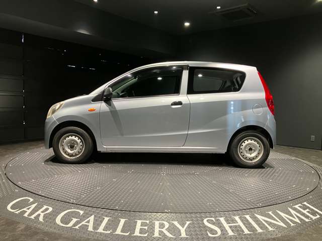 Daihatsu Mira 11