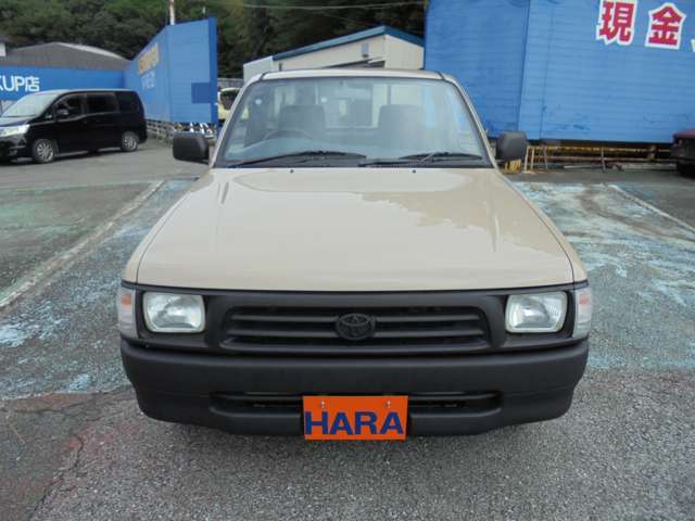 Toyota Hilux 3