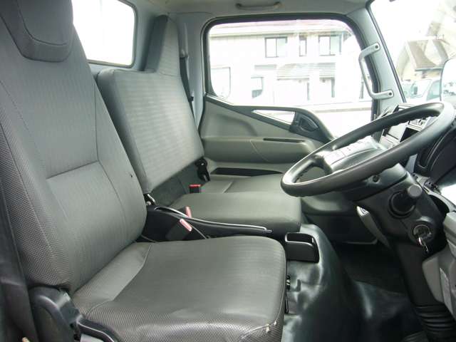 Mitsubishi Fuso Canter 12