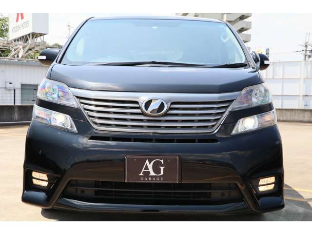 Toyota Vellfire 6