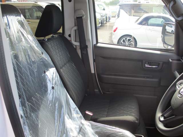 Daihatsu Atrai 12