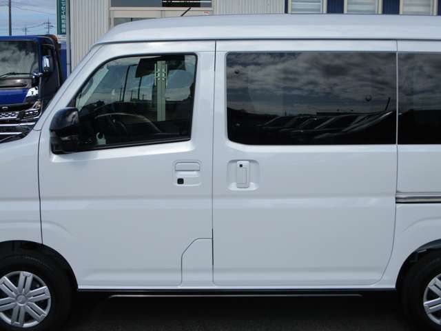 Daihatsu Atrai 6