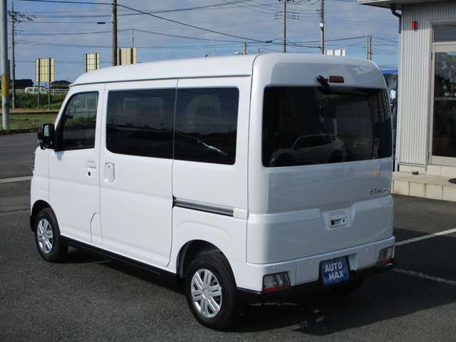 Daihatsu Atrai 9