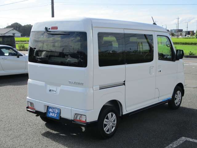 Daihatsu Atrai 10
