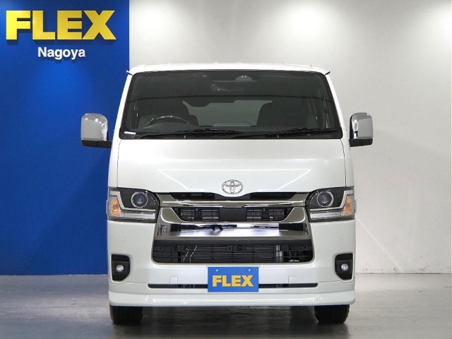 Toyota Hiace Van 2