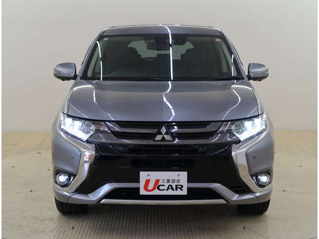 Mitsubishi Outlander PHEV 7