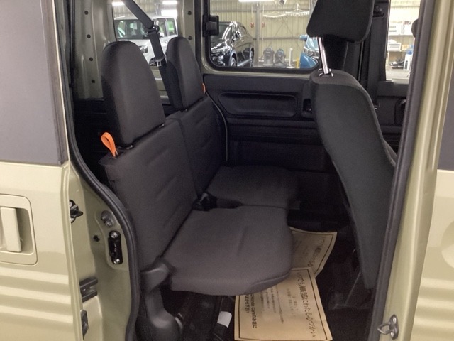 Honda N-VAN 11