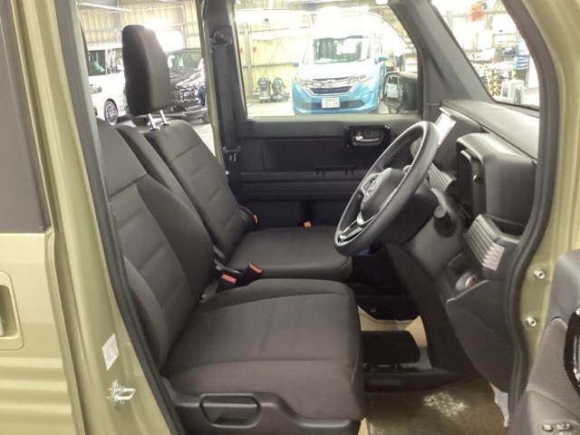Honda N-VAN 12