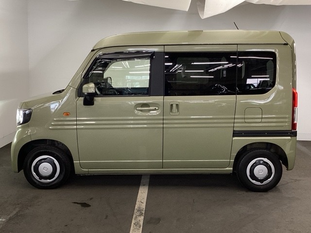 Honda N-VAN 5