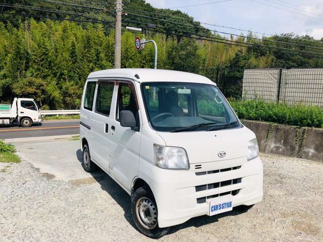 Daihatsu Hijet Cargo 7