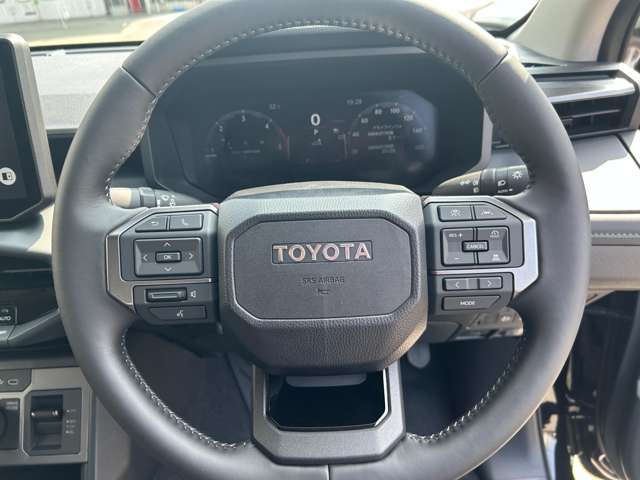 Toyota Hilux 12