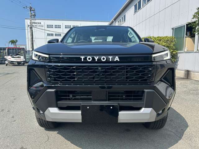 Toyota Hilux 4
