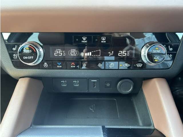 Mitsubishi Outlander 12