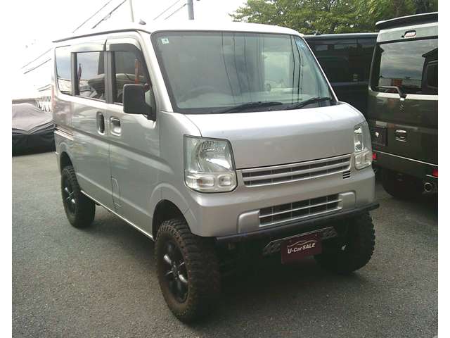 Nissan NV100 Clipper 2