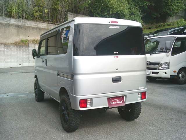 Nissan NV100 Clipper 5