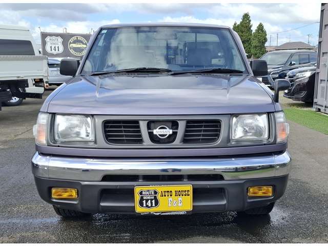 Nissan Datsun 2