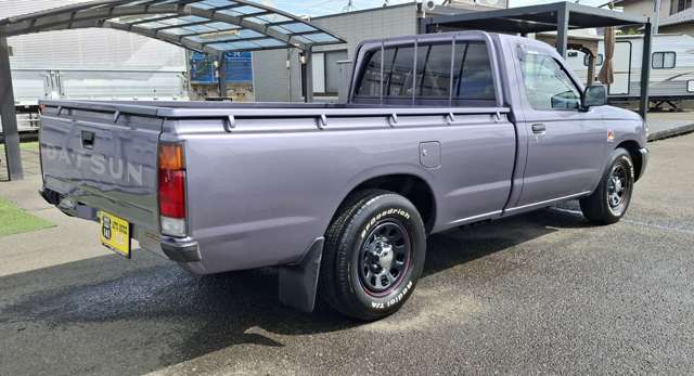 Nissan Datsun 7